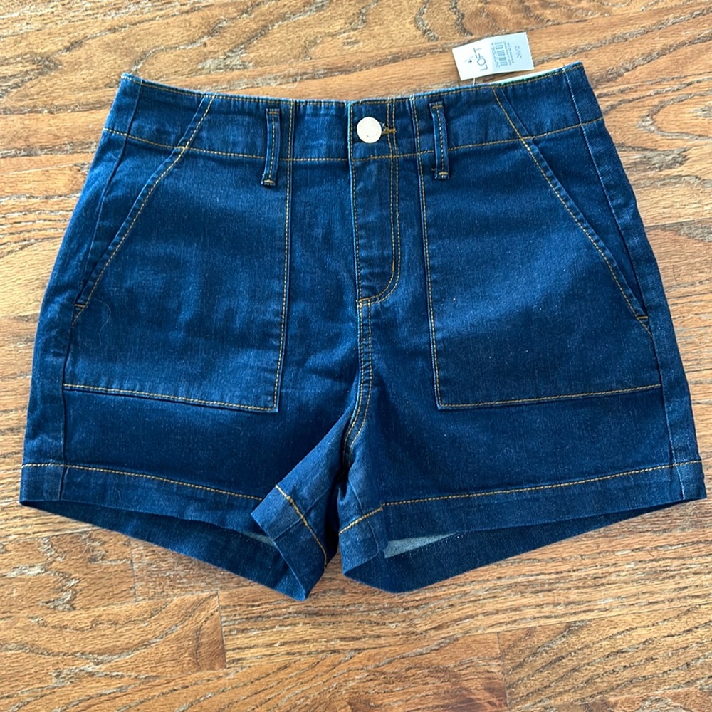 Loft shorts size 26/2 denim NWT